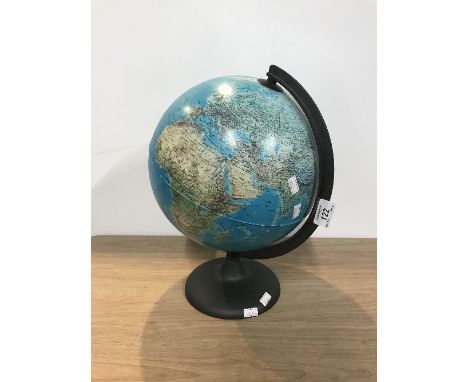 GLOBE LAMP