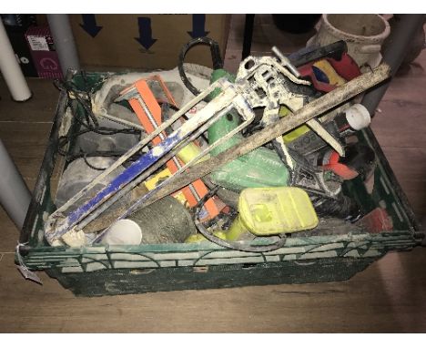 1 BOX OF POWER TOOLS & OTHERS (NOT TESTED)