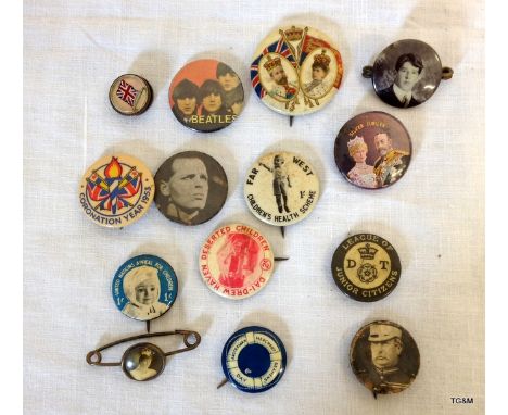 Small quantity of vintage lapel button badges