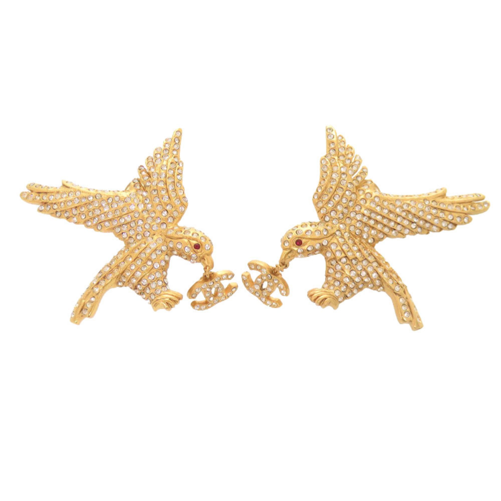 Excellent condition Chanel Coco Mark Eagle Metal Rhinestone Gold Earrings 1804CHANEL