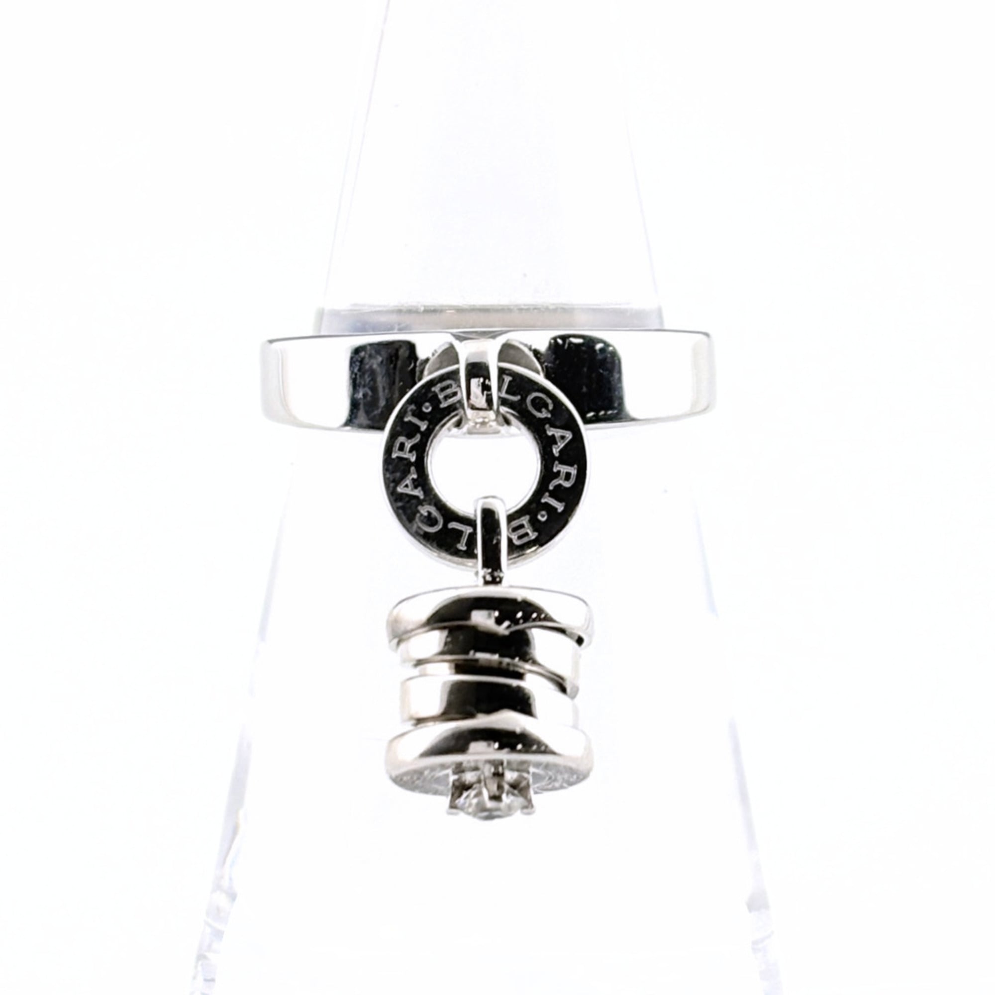 Bvlgari Bulgari B.zero1 Element Ring, a women\'s ring with small diamonds (750 diamond).