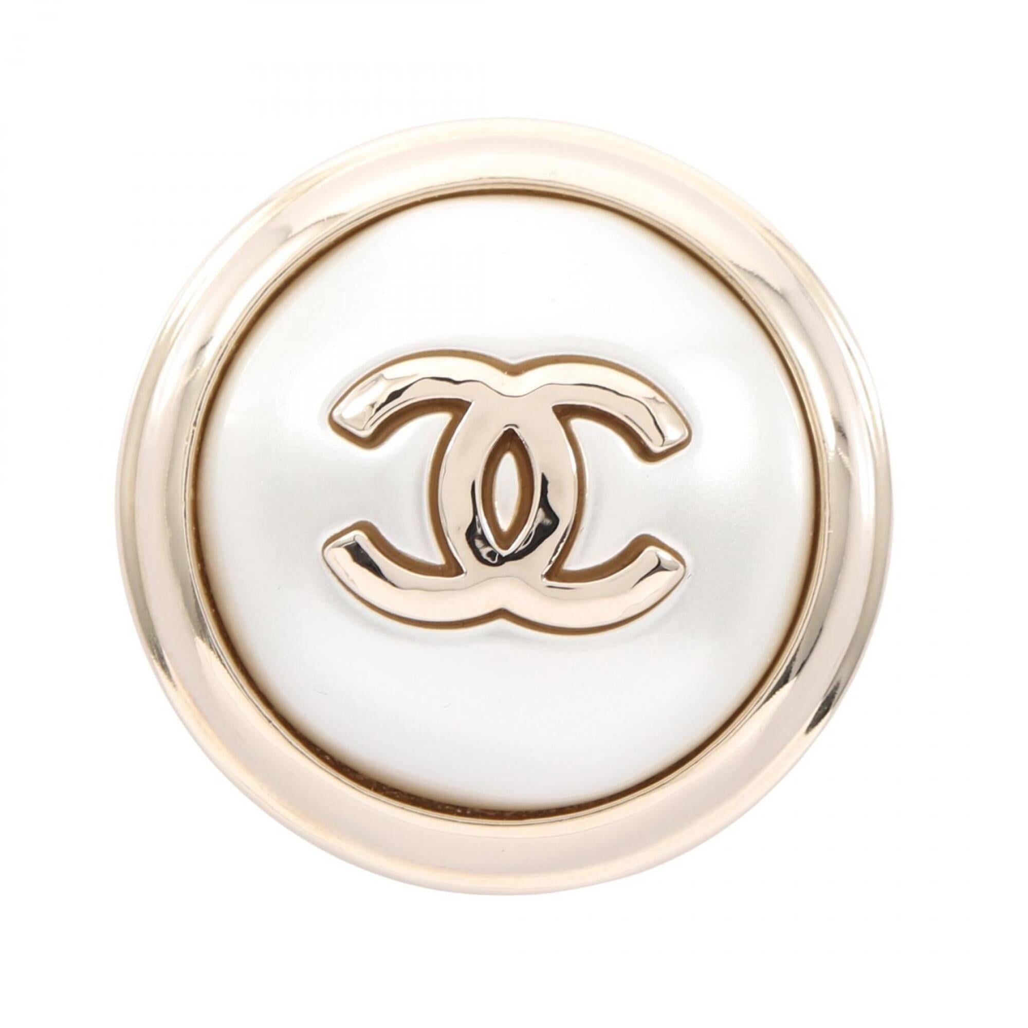 Chanel Coco Mark Circle Brooch Accessory, Gold Plated (GP), Faux Pearl, Women\'s, Gold/White Tones