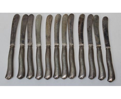 Set of twelve antique silver handled butter knives by John Biggin of Sheffield. Dated 1912, 16.5cm