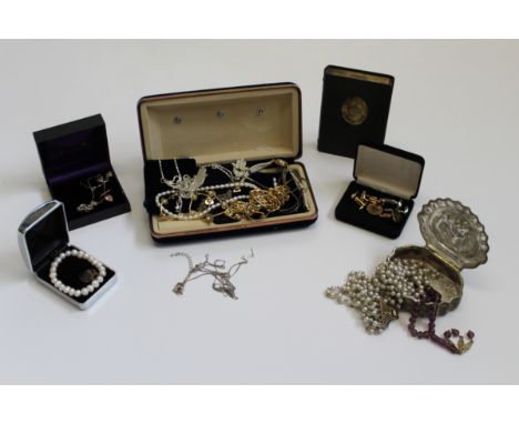 A collection of silver and other jewellery.  To include a mother of pearl inlaid Mackintosh style pendant and earring set in 