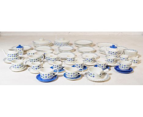 A large extensive collection of Midwinter - Staffordshire, England fine tableware ceramic dinner / tea service set. To includ