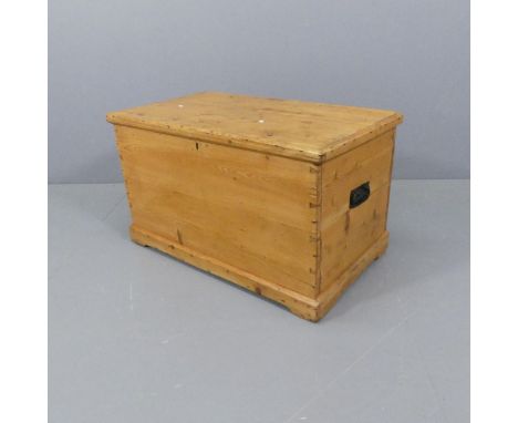 A vintage pine blanket box, with candlebox to interior. W90cm, H53cm, D52cm. 