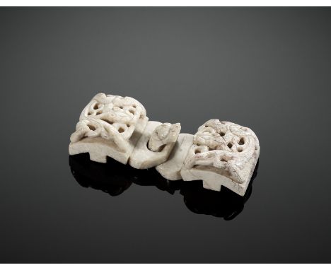 A CHICKEN BONE JADE 'CHILONG' BELT HOOK AND BUCKLE, MING DYNASTY 明代雞骨玉螭龍紋帶扣一對China, 16th-17th century. Each of rectangular fo