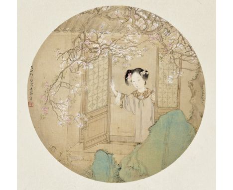 'LADY', IMPERIAL SCHOOL, QING DYNASTY 清代《仕女臨窗圖》鏡心China, 1644-1912. Ink and watercolors on fine silk. Masterfully painted with