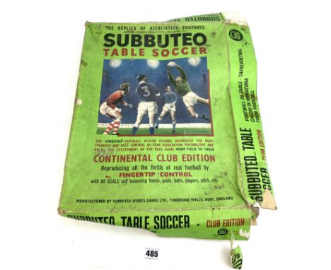 Subbuteo Table Soccer- Continental Club Edition (damaged box)