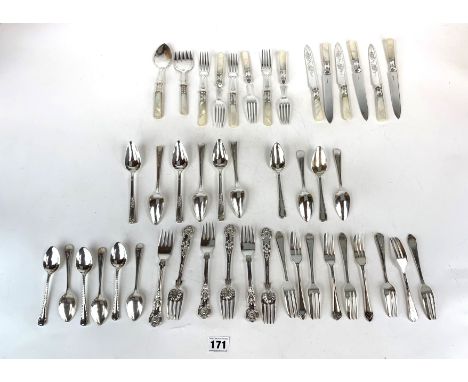 Assorted plated cutlery comprising 14 mother-of-pearl handled cake knives, cake forks &amp; serving fork and spoon, 10 grapef