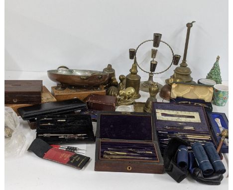 A mixed lot to include vintage engineering drawing sets and boxes, mixed brass and copper ware and other items, Location: 