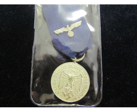 German Nazi Army 4 Year Long Service Medal with Eagle clasp to ribbon. GVF