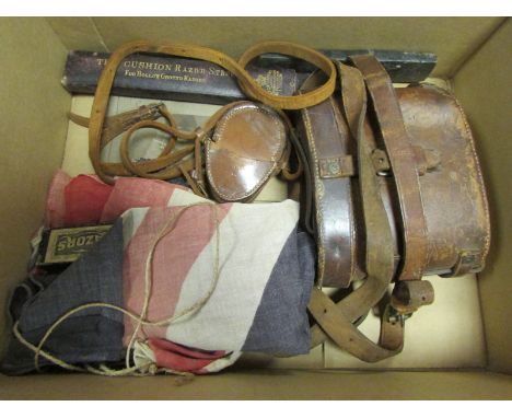 WW1 1916 Dated pair of binoculars with 1917 pocket compass both in leather cases with Officers portrait photo and some person