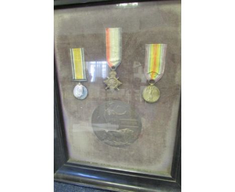 Bedfordshire Reg casualty 1915 trio and memorial plaque in frame with large portrait photo to 45980 Sgt George Skeggs 11th Bn