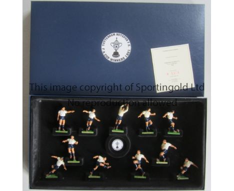 TOTTENHAM HOTSPUR       A Limited Edition box of metal figurines for the FA Cup Winners 1901 with each player having their na