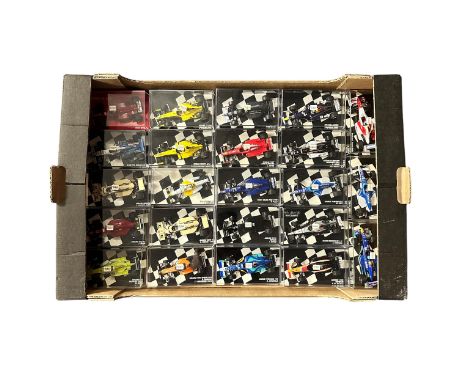 Minichamps 1/43rd scale Formula 1 collection, generally excellent in excellent plastic display cases, with range of Ferrari, 