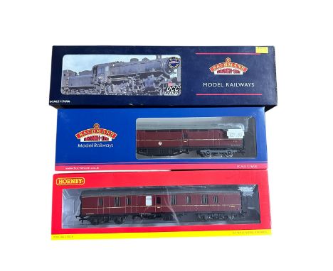 Bachmann OO gauge collection, with DCC Ready BR lined black 43038 2-6-0 locomotive and tender No. 32-578 and BR maroon Full B