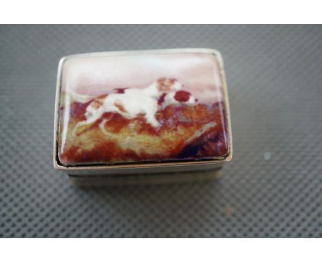 925 Silver PillBox with Hunting Dogs 