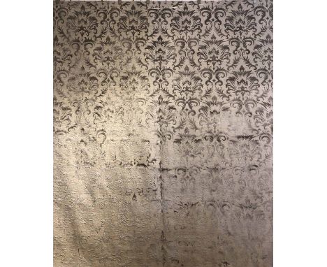 BAROQUE STYLE DAMASK CARPET, 300cm x 250cm, silver, part silk.