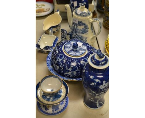 Ceramics - a pair of Chinese blue and white urns and covers, decorated with prunus; a 19th century tea bowl; a Copeland Spode