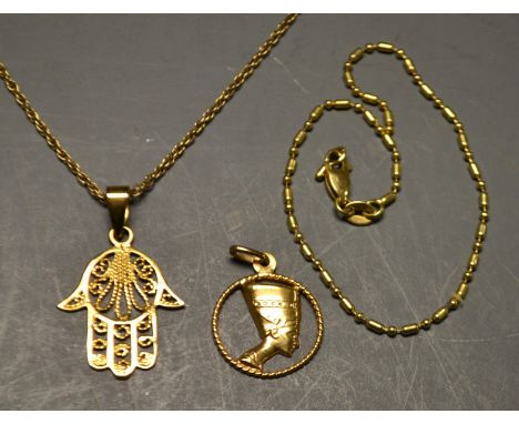 A 9ct gold necklace chain with gold coloured Tunisian hand pendant; 9ct gold chain; a pharaoh pendant , 6.6g gross