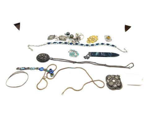 Vintage costume jewellery to include silver and enamel butterfly, loose moonstones etc 