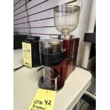 Broyeur Graines-Café ISOMAC Granmaccino (NOTE: Trou ds Receptcle)