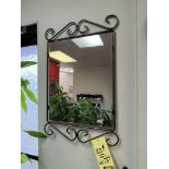 Miroir-Cadre Déco en Métal, 28'' x 17''