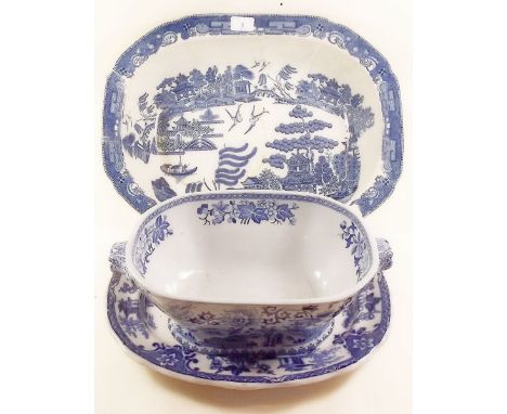 A Victorian meat plate decorated Chinoiserie scene, a large oval bowl a/f and a Spode tureen a/f
