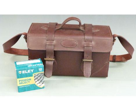 Leather cartridge bag containing 50 cartridges, 30g pigeon select fibre and two boxes of 30g pigeon select fibre&nbsp;PLEASE 