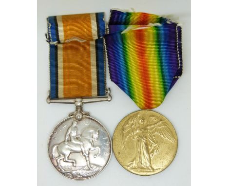 British Army WWI medals comprising War Medal and Victory Medal named to 33697 Pte W Lane, Northamptonshire Regiment 