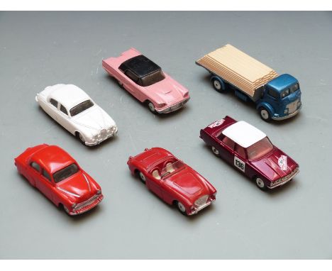 Six Corgi Toys diecast model vehicles comprising Commer 5 Ton Lorry with cab, grey bed and Corgi Cargoes Planks 1485, Ford Th