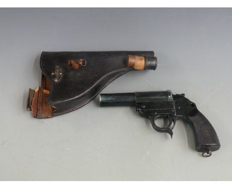 Erma-Erfurt flare pistol with chequered grip, belt loop and 6 inch part octagonal barrel, overall length 29cm, serial number 