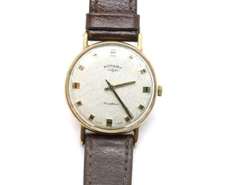 Gents 9ct gold 17 jewel Swiss movement Rotary wristwatch, D: 30 mm. P&amp;P Group 1 (£14+VAT for the first lot and £1+VAT for