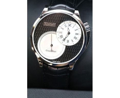 Korloff Grand Huit wristwatch on mother of pearl alligator strap (Swiss made) - GRAND CUIR. This watch has two Swiss made ana