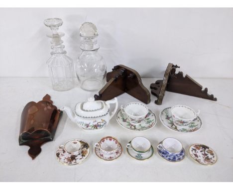 A small mixed lot to include miniature cups saucers, a childs tea set, a pair of wall brackets, a copper candle pocket and tw