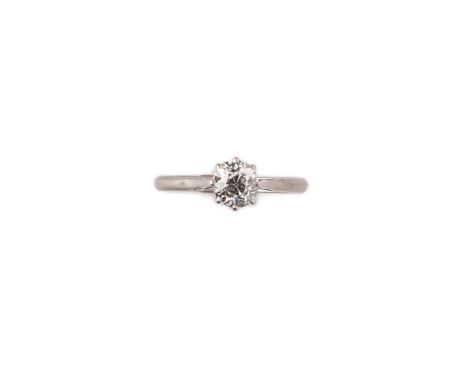 DIAMOND SOLITAIRE RING claw-set with a circular diamond size P½&nbsp;