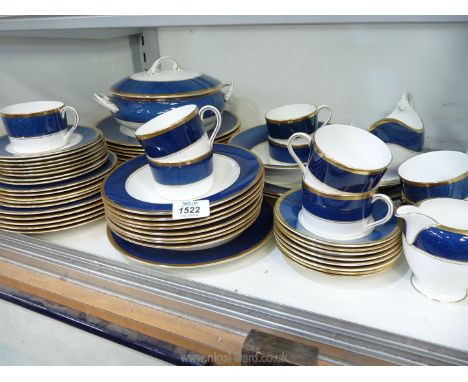 A large quantity of Coalport "Athlone Blue" dinner/tea service including nine cups and eight saucers, eight tea plates, eight