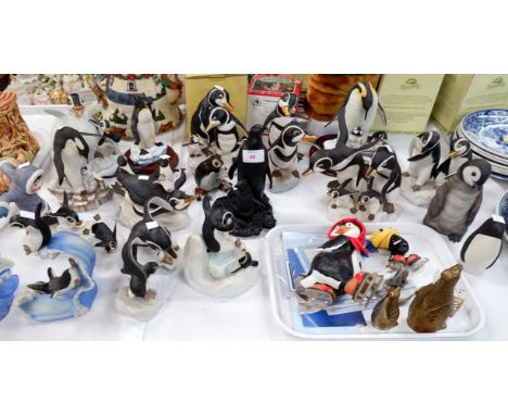 A selection of Franklin Mint and other penguin figures (approx 23)