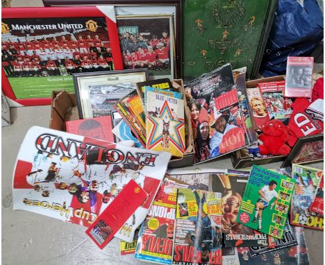 A large selection of Manchester United books and collectables