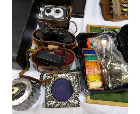 A set of 12 EPNS spoons and a quantity of collectables