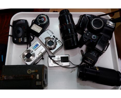 An Ozunon macro lens, other camera equipment