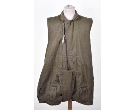 WW2 1944 Dated British Parachutists Oversmock, good example of the green denim oversmock worn by the British Paratroopers. Br