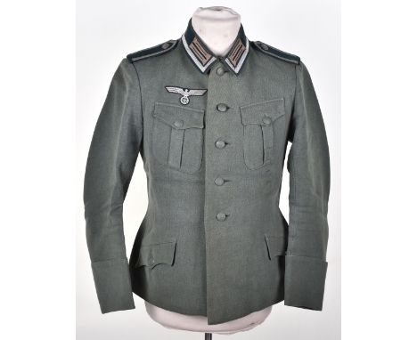 WW2 German Army M-36 / M-40 Combat Tunic, fine privately tailored combat tunic with early pattern pointed shoulder boards. Da