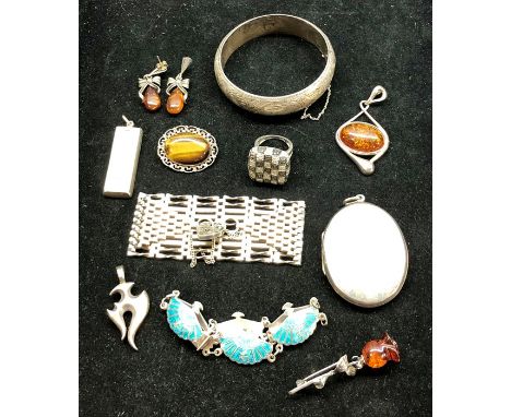 Collection of vintage silver jewellery includes bracelet bangle amber earrings and pendant etc 