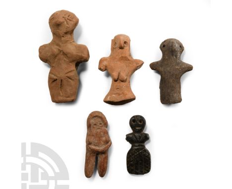 1st millennium B.C. or later. Modelled in the round with incised detailing.  80 grams total, 44-67 mm (1 3/4 - 2 5/8 in.). Fr
