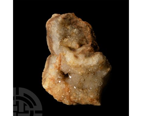 Displaying sandy-yellow, yellowish-white, white, and gold-yellow colours colours, collection number 121.  89 grams, 67 mm (2 