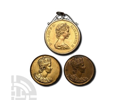 1935-1972.. Comprising: silver jubilee medal with 20 November 1947 - 1972, and two coronation medallions dated 1953.  55.73gr