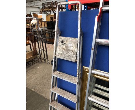Aluminium step laddder 
