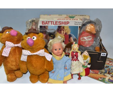 ONE BOX OF VINTAGE TOYS AND BOARD GAMES, to include a 1973 'Pedigree' Womble Orinoco plush toy figure in good condition, a St